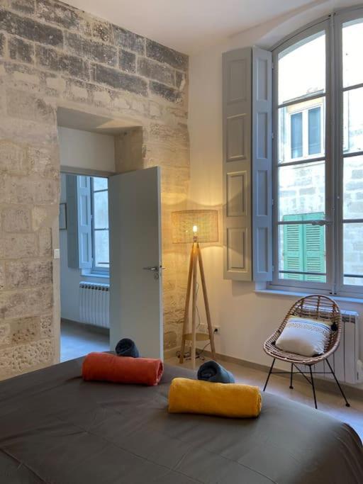 Appartement Avec Ventilateurs Proche Du Palais Des Papes Avignon Buitenkant foto